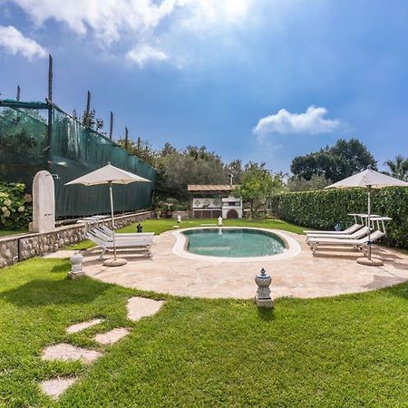 Villa Mimosa Rustic Elegance Views & Pool マッサ・ルブレンセ エクステリア 写真